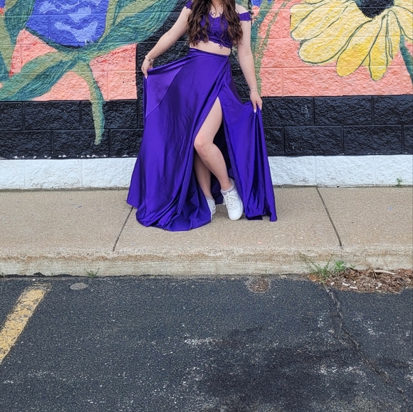 Prom dress - Picture 4 of 4